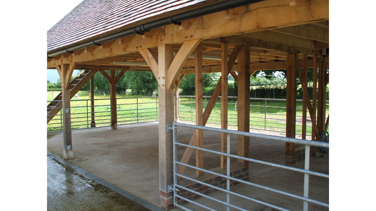 Animal shelter - Corse Lawn